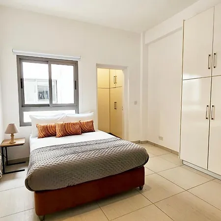 Phaedrus Living Ledras Residences 103 Апартаменты